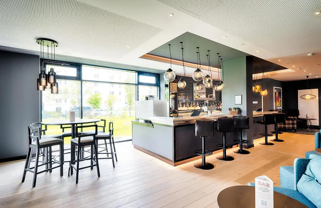 Premier Inn Berlin Airport-1